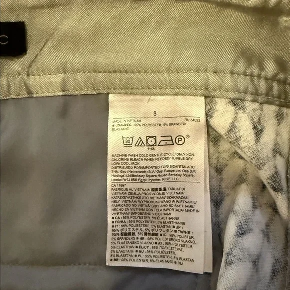 Vintage London Fog Women's Tan Trench Coat - Picture 11 of 13